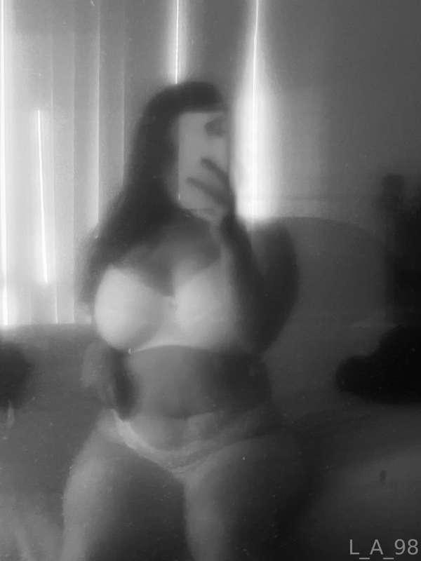 B&W 🖤
