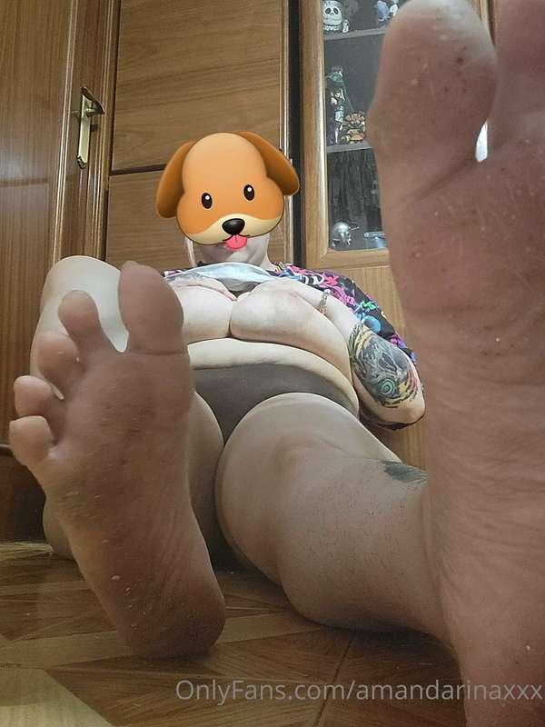 Dirty Feet