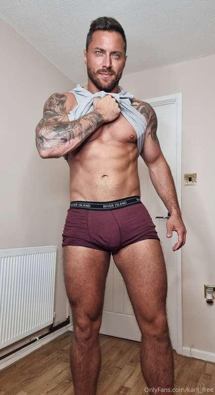 👇
@karlj_stripped