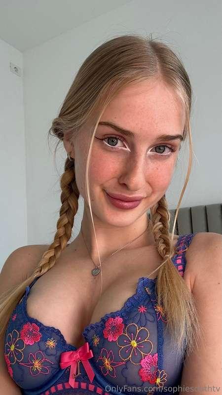 Message me if you want to play 😋
