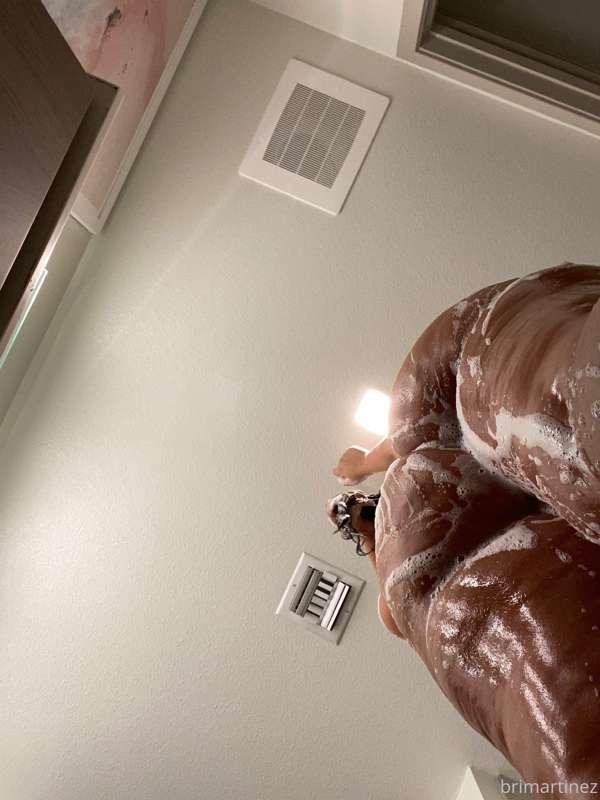 🧼🍑