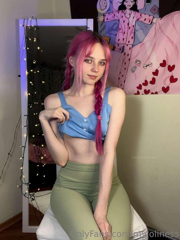 Swipe to see the titty (つ✧ω✧)つ