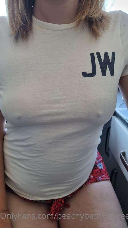 Do you like my top?😘😜😘