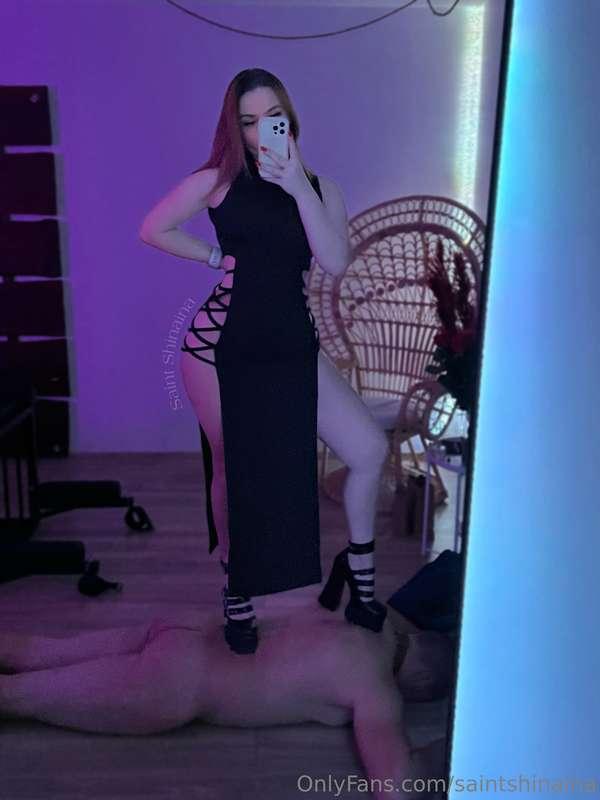 You exist to be my carpet 👠