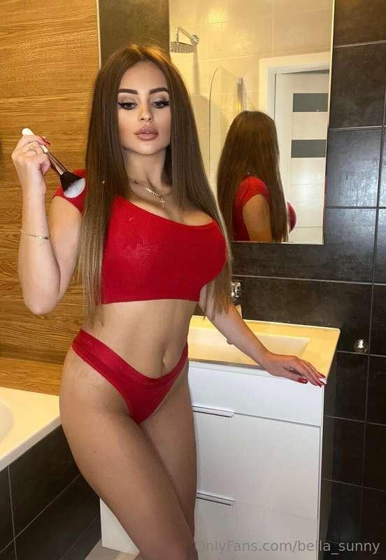 Do you agree that one hour of love is a lifetime? 🥰