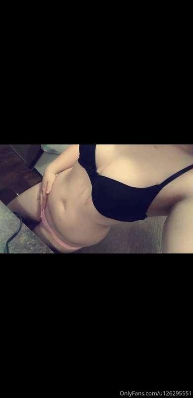 Good morning babes!🥵💋 just a blow out of photos of me🤤 Unloc..