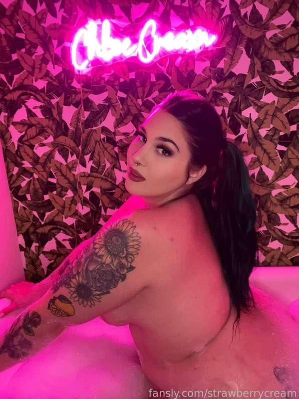 chloecream image #0