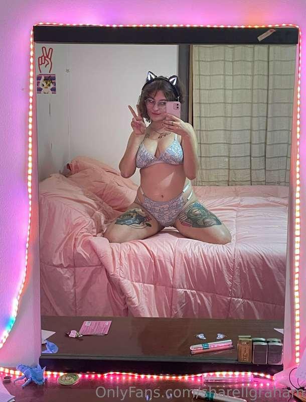like this post if you see this! 🤪💜
