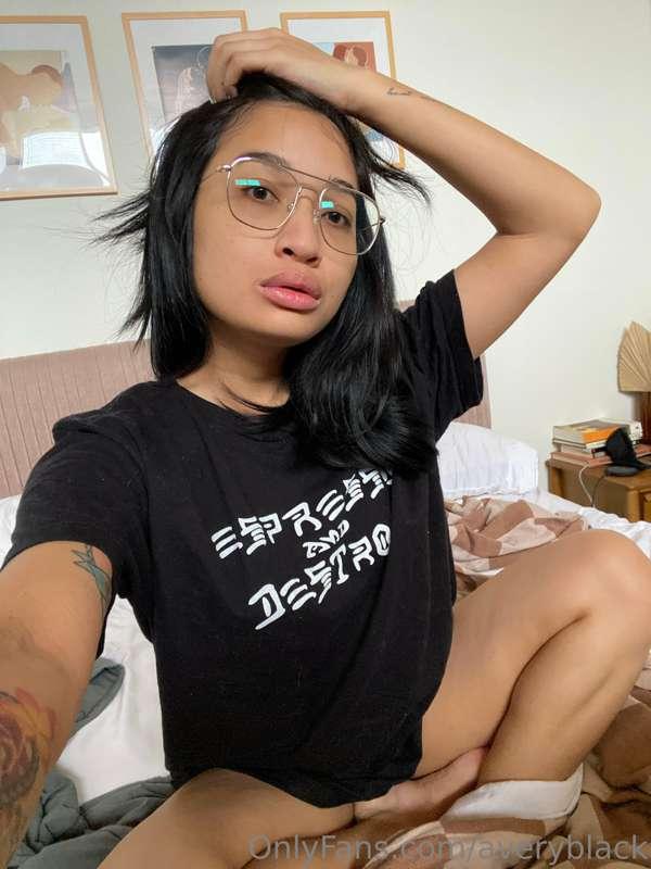 swipe for a flash 🤓