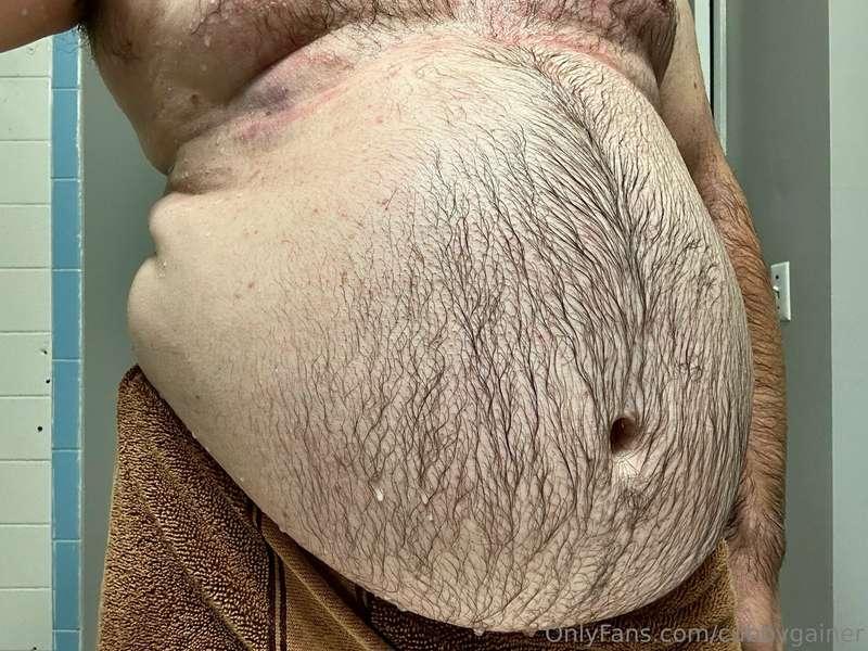 One month of growth. Pic 1 is now, pic two was 4 weeks ago