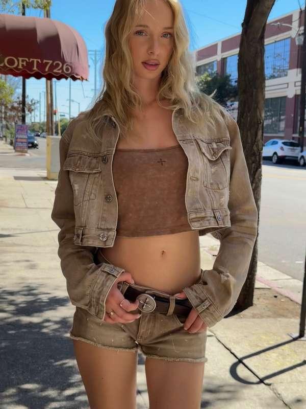 newlolabunny image #0