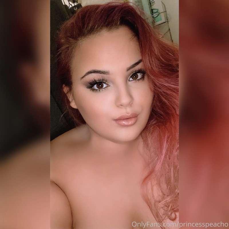 Will you join me in the shower & fuck my face? 💋💦
