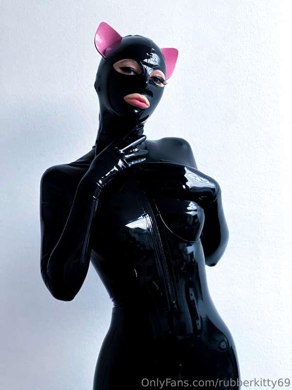 New catsuit! 🔥🔥🔥