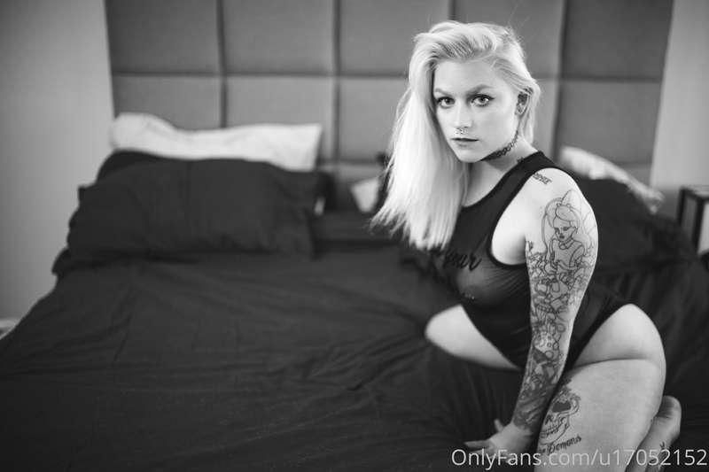 lil black and white set 🖤