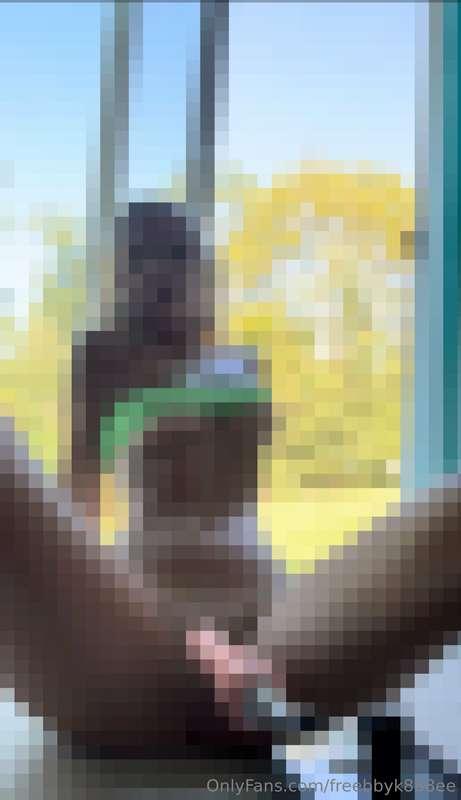 fuckk hope the neighbors didn’t see me cum🫣🫣