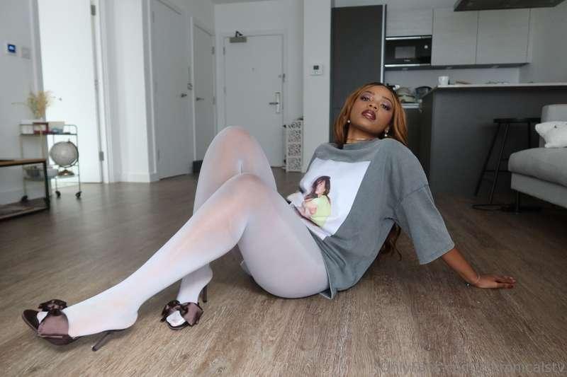 😘