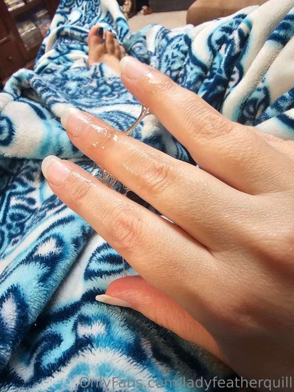 ladyfeatherquill image #1