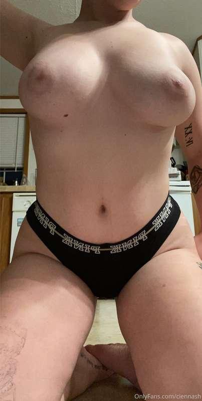 i’ve been having a lot of body issues recently. pls tip so i..