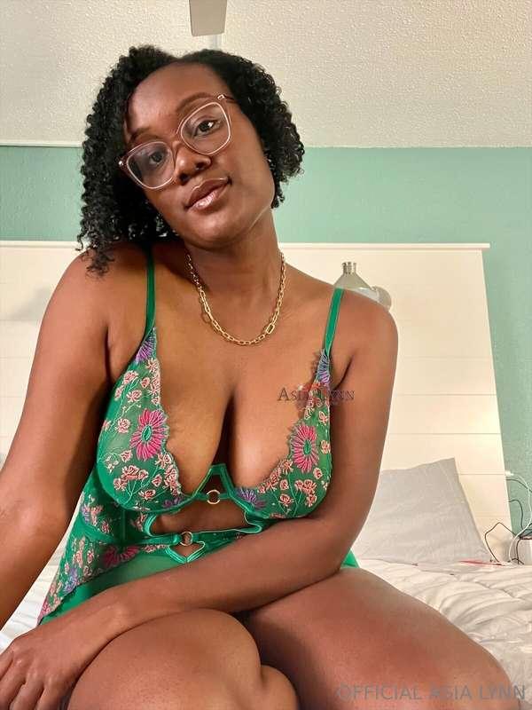 if you haven’t cum yet I can help 😏@xasialynnx 