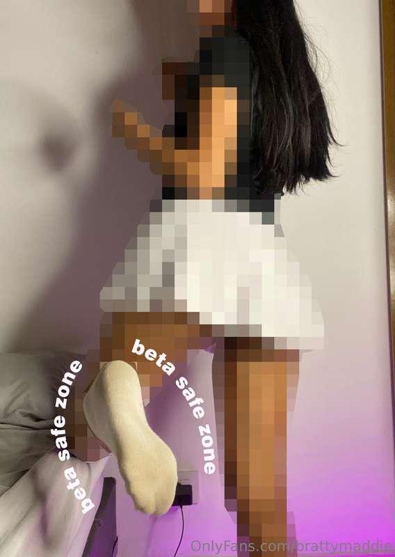 How weak do you feel because of my pixels? I'm going to subd..