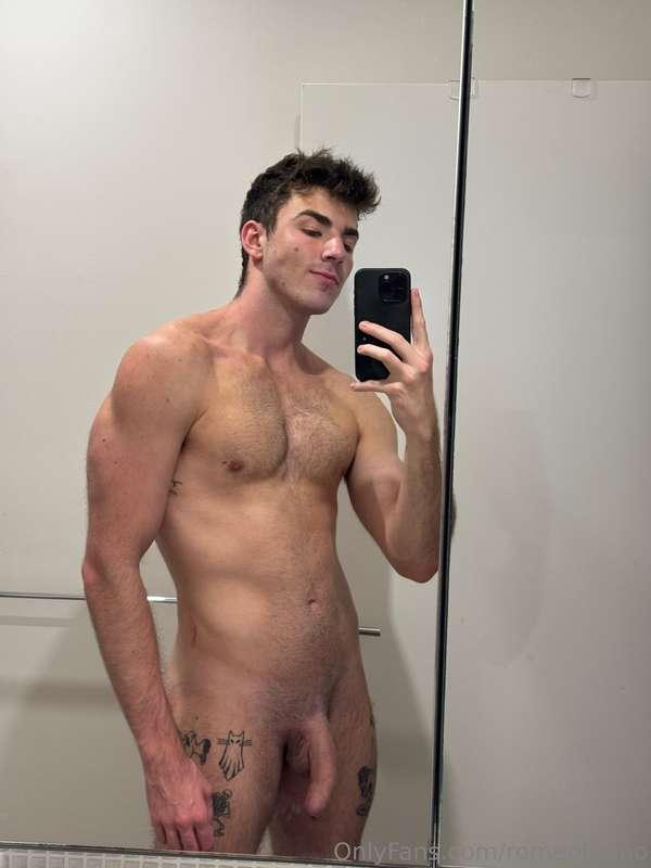 😘