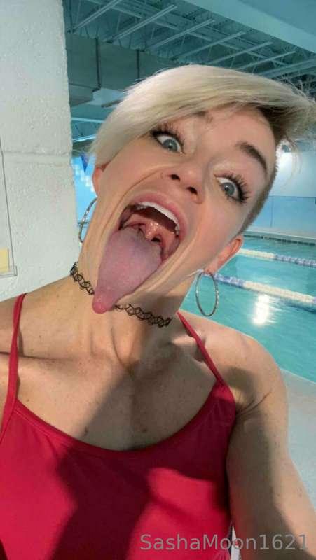 Pool fun but ready for your C*MM ;)...You guys think I lost ..