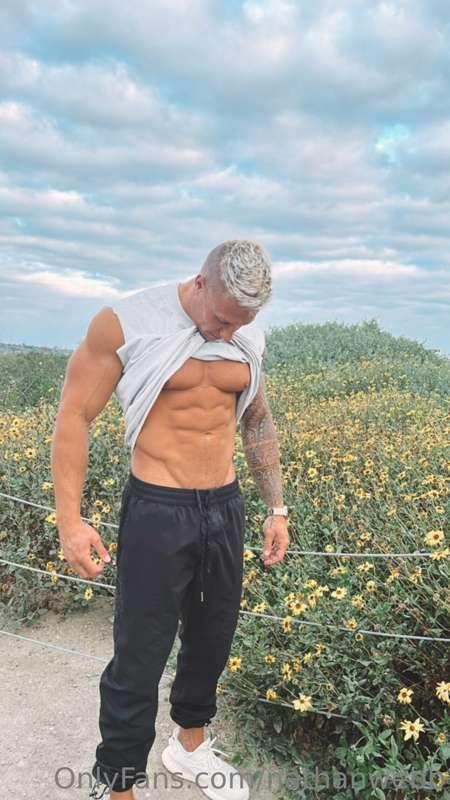 Would you take a hike with me? 😇