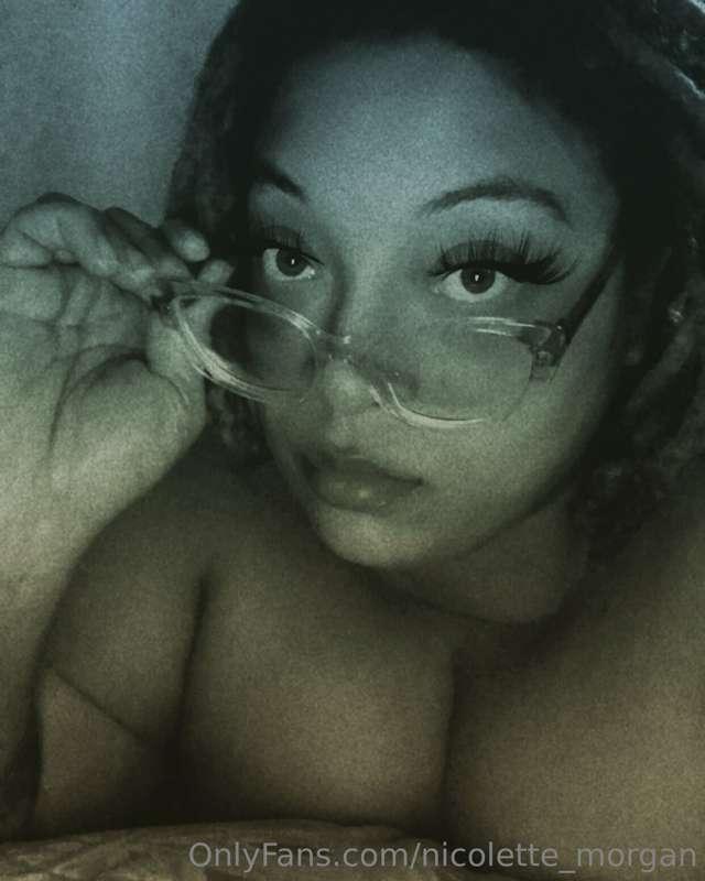 🚨50% SALE on DM chat and video calls schedule while it last
..