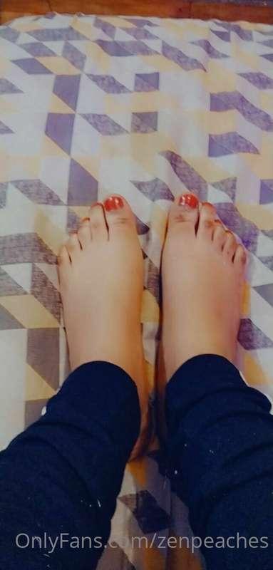 Any feet lovers? ❤️❤️❤️💖