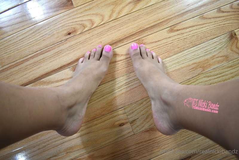 Pink Toes☺️