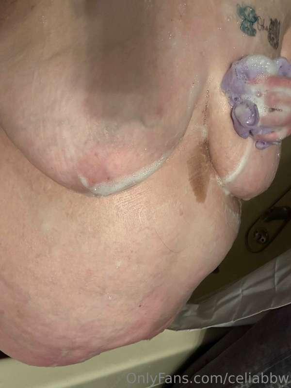 All soaped 🧼 up and nowhere to go…