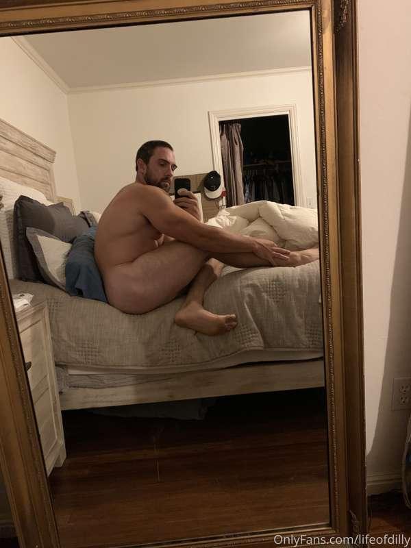 About to crash out, but got this new mirror in the room so I..