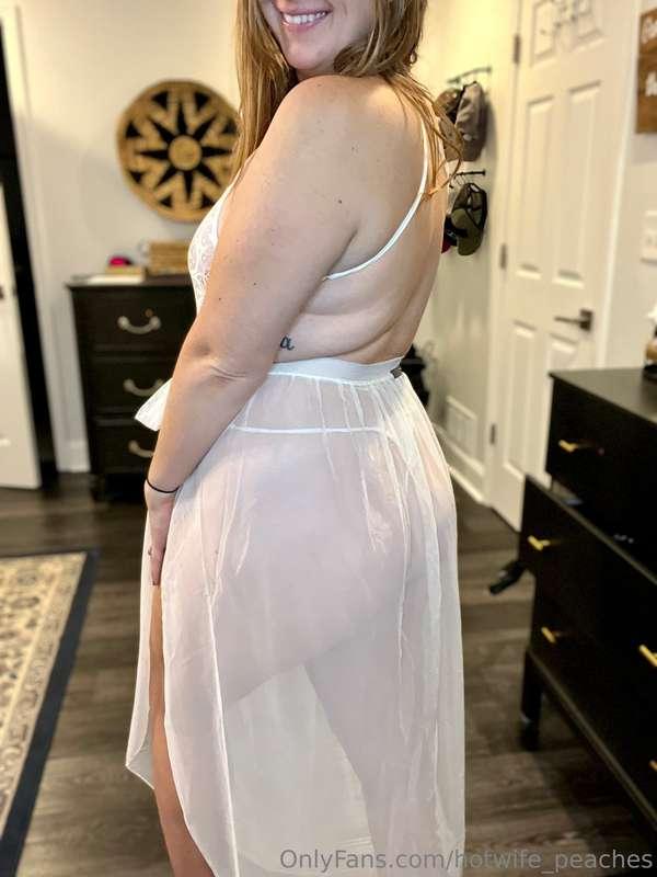 hotwife_peaches image #9