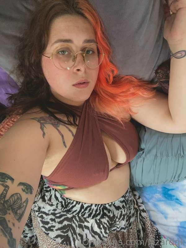 wanna see content in this outfit 🫢 DM me
