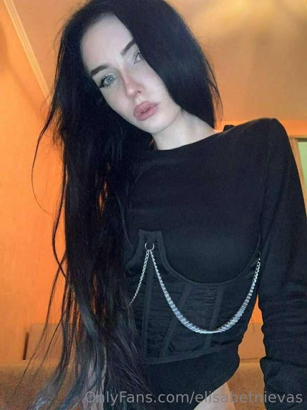 🔥 @tatiyus 🔥
🤪YOUR BAD GF
🔞Custom Pics and video
🥵Sexting 
🍆..