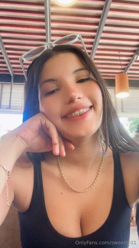 You make me the happiest girl in the world 🥰😍🤟🤟🤟