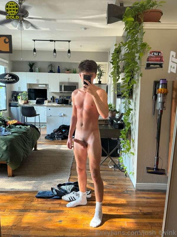 josh_twink image #2