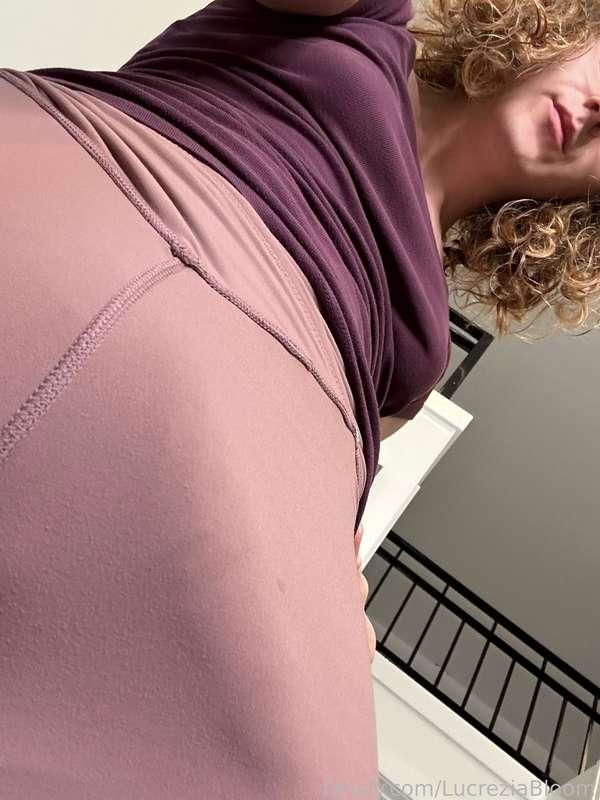 lucreziabloom image #1