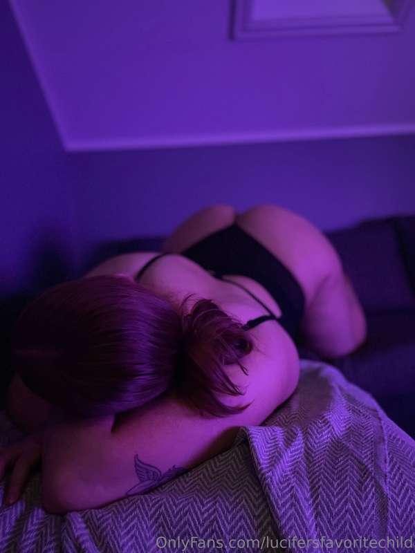 After a long hard day, all I want is to get pounded from beh..