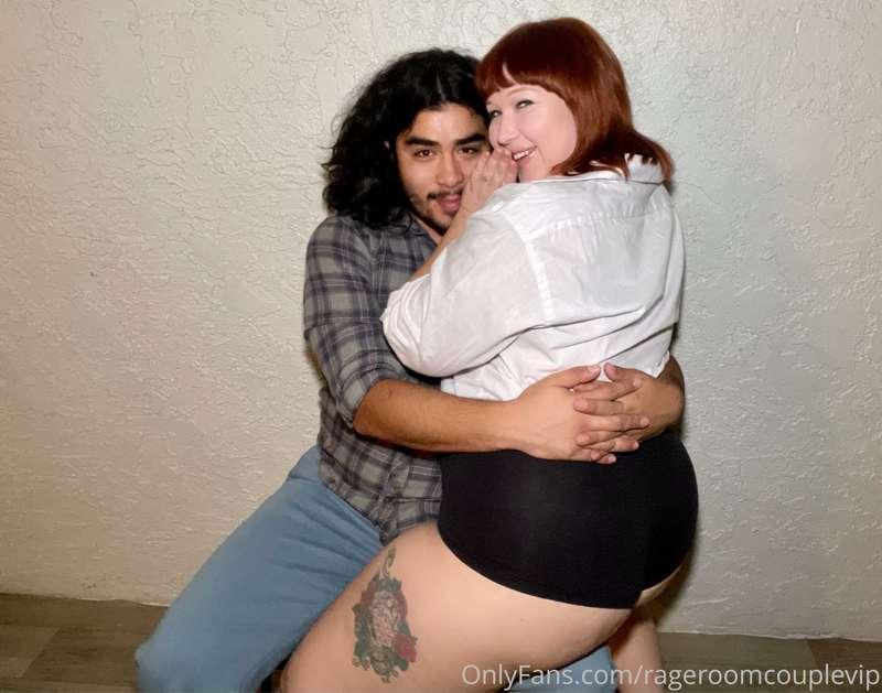 Did a little photo set for a cuck with a jealous streak 😘