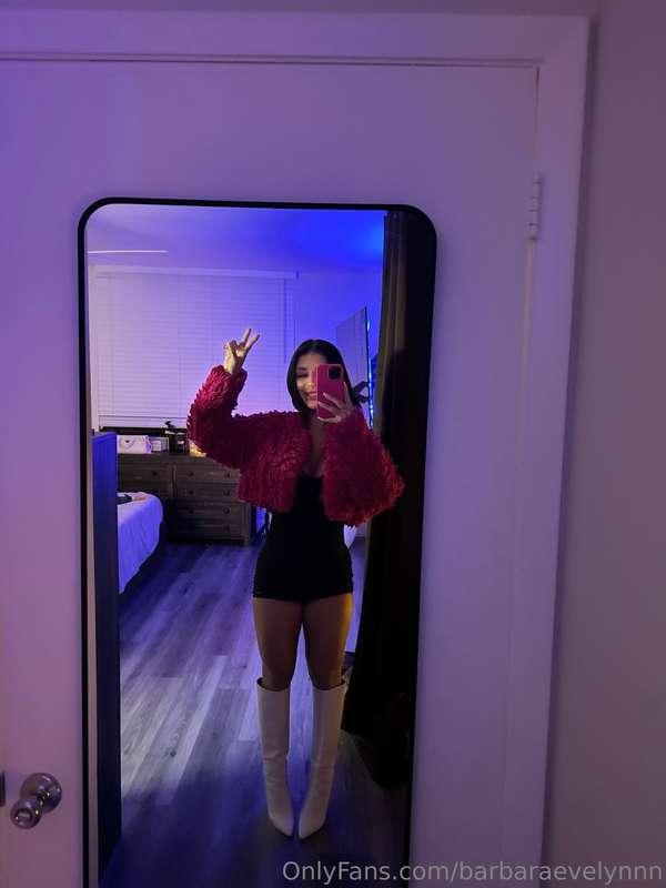 Ready to party and to steal your heart💋
