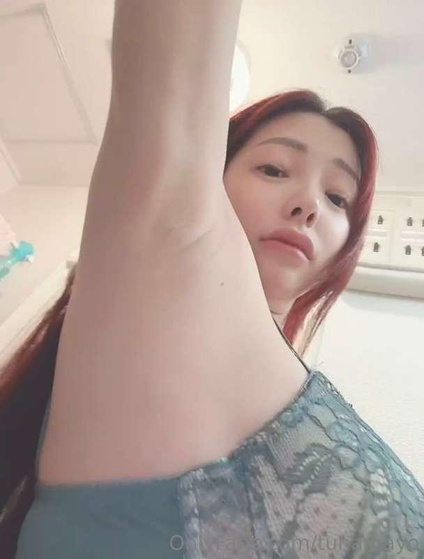 Does anyone got armpit fetish？