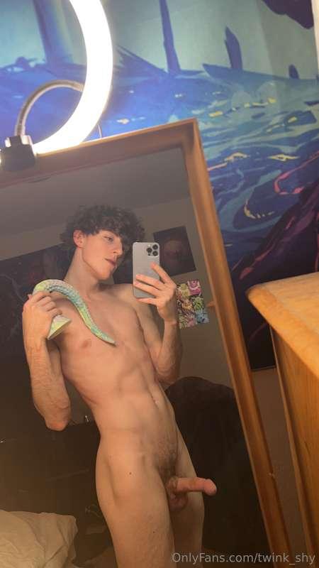 twink_shy image #2
