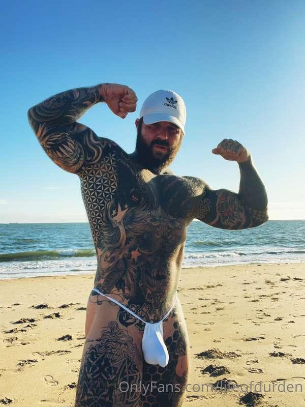 🌊