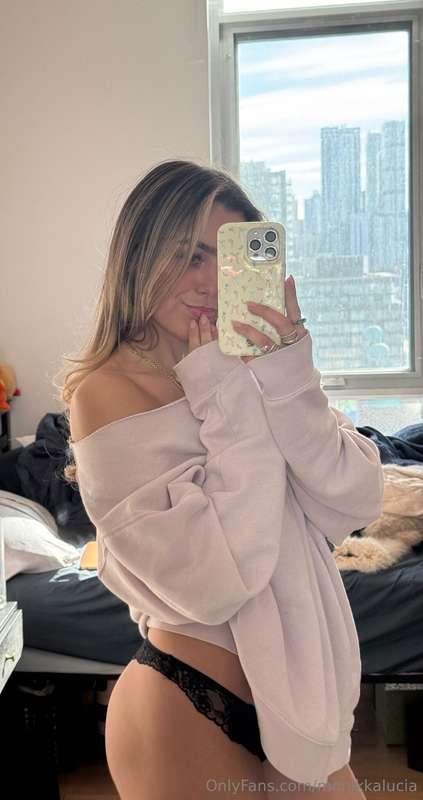 oops 🙈 my shirt slipped 😜
