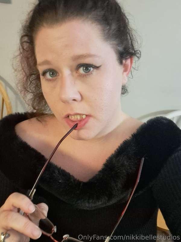 how i look?