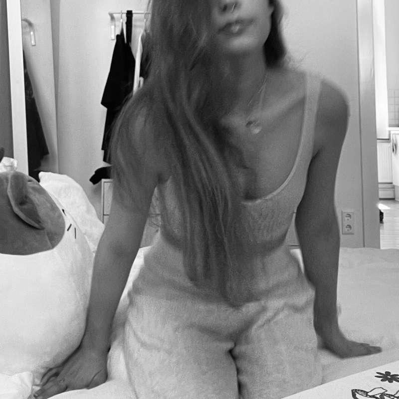 black & white ☁️