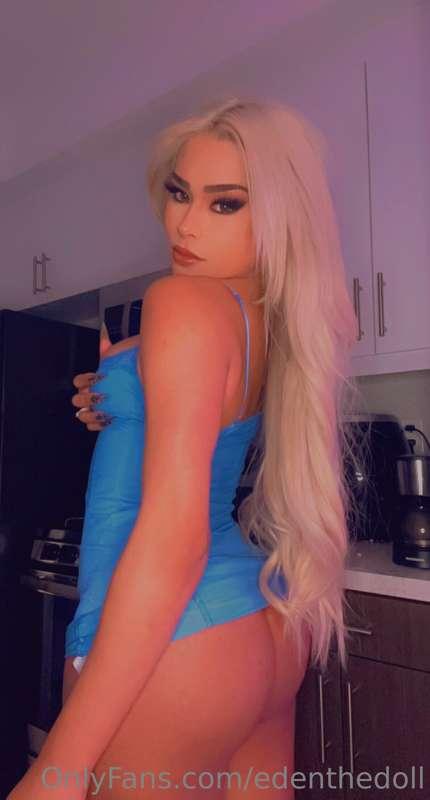 Check ur dms… i need u to see me like this 👀💋