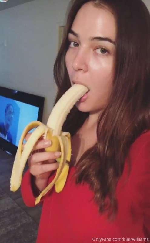 I dont normally do this but im so fucking bored and horny, t..