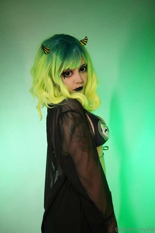 cyber_nyxie image #3